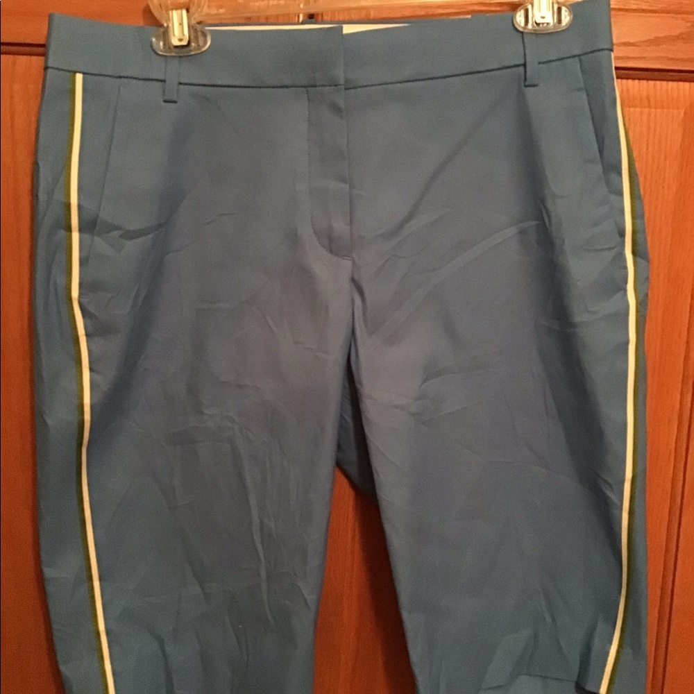 Performance side striped Bermuda shorts